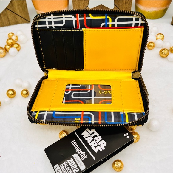 Loungelfy Disney Star Wars Celebration 2022 - C-3PO Cosplay Zip Around Wallet - Picture 8 of 11